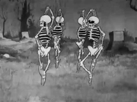 The Skeleton Dance Dancing GIF - Find & Share on GIPHY | Esqueletos ...