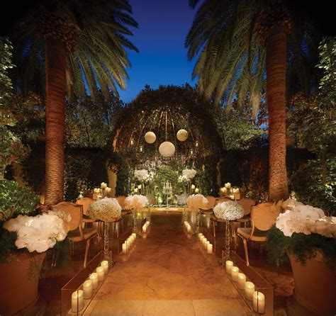 The Primrose Courtyard at night at Wynn Las Vegas. | Las vegas wedding ...