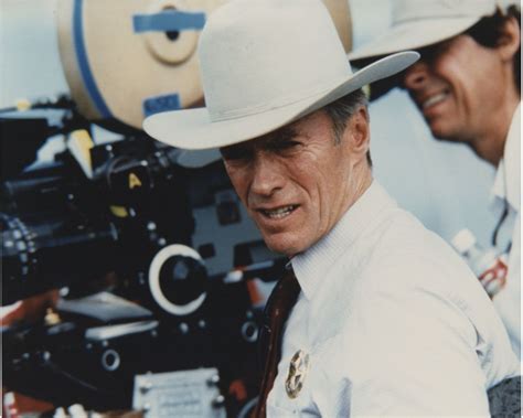 A Perfect World (1993) Clint Eastwood as Red Garnett and Director ...