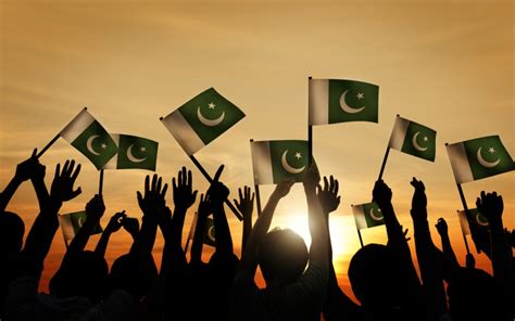 National Anthem of Pakistan & The Lesser Known Facts! | Zameen Blog