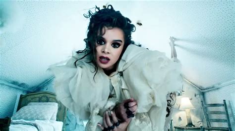 Hailee Steinfeld Dabbles With the Undead in 'Afterlife' Video - Rolling ...