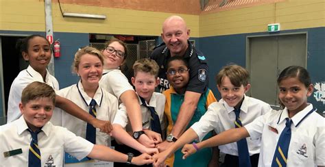 Kowanyama cop named top Adopt-A-Cop for the Far North - Far North