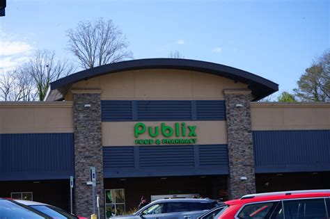 Best Grocery Store: Publix - The Tiger