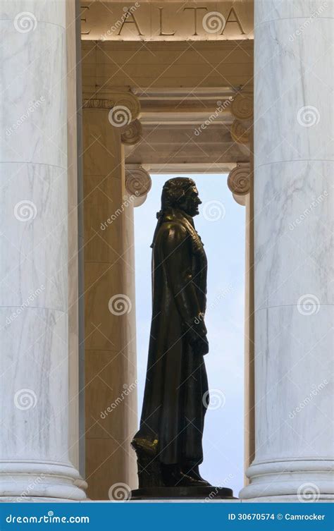 Thomas Jefferson Memorial Statue Editorial Stock Image - Image of ...