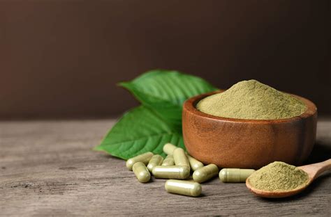 Kratom Benefits & Risks | Read Before You Use - CBDnerds.com