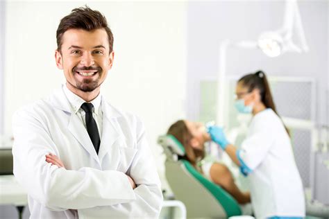 What Is a Periodontist? - 5th Ave Dental