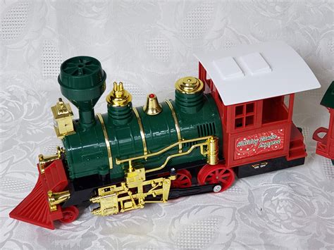 Merry Christmas Holiday Santa Express Train Set – Aunt Gladys' Attic