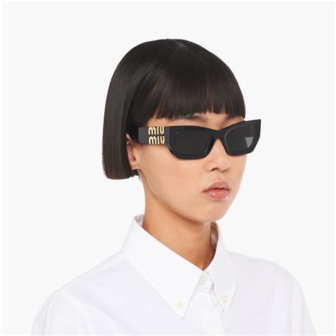 Miu Glimpse sunglasses Slate gray lenses | Miu Miu