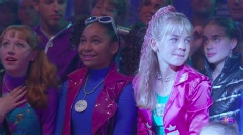 Zenon: Girl of the 21st Century (1999)