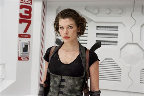 Resident Evil: Afterlife - Alice - Resident Evil: Afterlife Photo ...