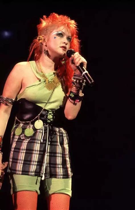 50 Photos of Cyndi Lauper in the 1980s | Fashion, Cyndi lauper, Cindy ...