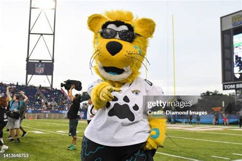 Mascot Jaxson De Ville Photos and Premium High Res Pictures - Getty Images