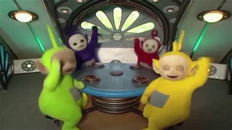 Teletubbies love tubby toast! - YouTube