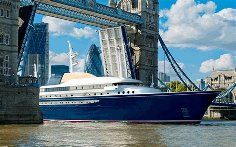 Royal yacht: Why Britannia will definitely cost more than £200m to build