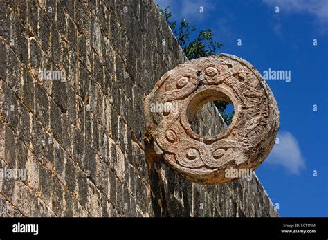 Goal at ball game court, Mayan ruins of Chichen Itza, Mayan Riviera ...