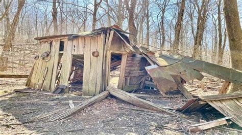 Hike to Upper Pocosin Mission at Shenandoah National Park