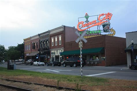 Exploring Cookeville, Tennessee