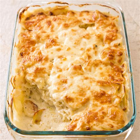 Our creamy scalloped potatoes has a browned, cheesy crust