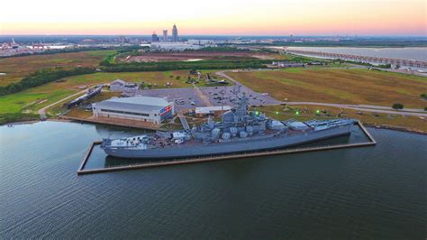 Battleship Memorial Park: Visit The USS Alabama & USS Drum