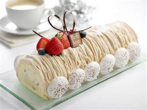 22 Best Christmas Log Cakes 2022 Singapore For Delivery & Takeaway - I ...