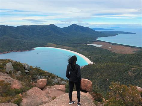 Freycinet National Park Guide: What to do and Where to stay — Girl Eat ...