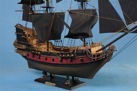 Buy Blackbeard's Queen Anne's Revenge Limited Model Pirate Ship 36in ...