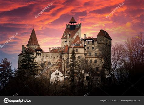 Bran Castle, Transylvania, Romania, known as "Dracula's Castle ...