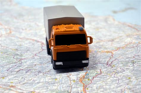 The Benefits of Using Truck GPS Systems for your Business