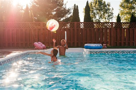 13 Fun Swimming Pool Games for Kids - Latham Pool