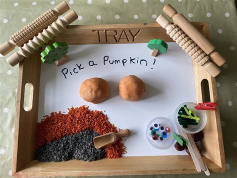 Homemade Playdough Recipes for Halloween - Team Stein