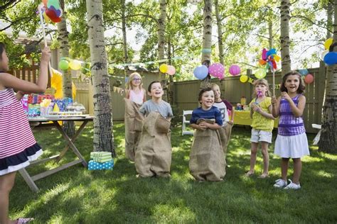 Kindergeburtstag im Garten feiern - MAINLIKE® | Birthday party games ...