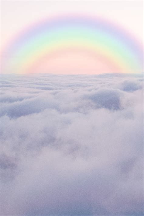 Cute Aesthetic iPhone Wallpaper x | Rainbow wallpaper iphone, Rainbow ...