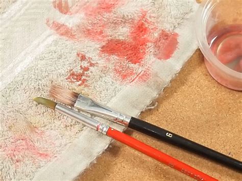 How to Clean Oil Paint off a Paint Brush With Dish Soap: 7 Steps