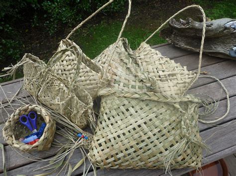 Kete made by Shelly Gane from Harakeke. Traditional Maori bags woven ...