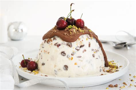 Ice Cream Dessert For Christmas - Christmas Ice Cream Pudding With ...