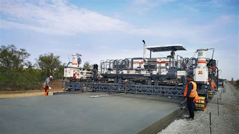 Wirtgen introduces two new paver models to North American market