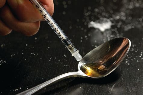 High-dose opioid prescribing linked to heroin use risk among U.S ...