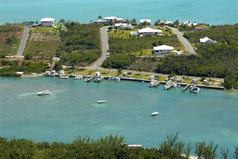 Russell Island Docks in Russell Island, EL, Bahamas - Marina Reviews ...