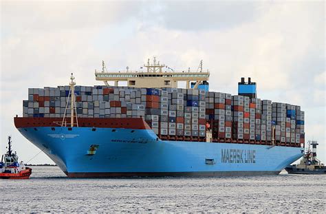 HD wallpaper: maersk mc-kinney moller, largest container ship, daewoo ...