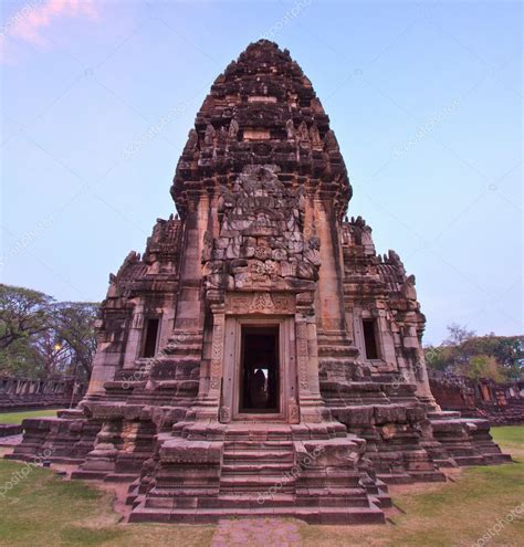 Old town Phimai Historical Park — Stock Photo © Deerphoto #36068765