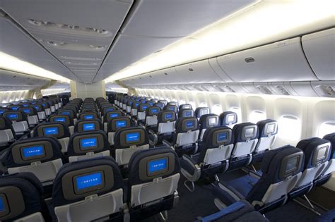 United Airlines Boeing 777 New Economy cabin Interior | Flickr