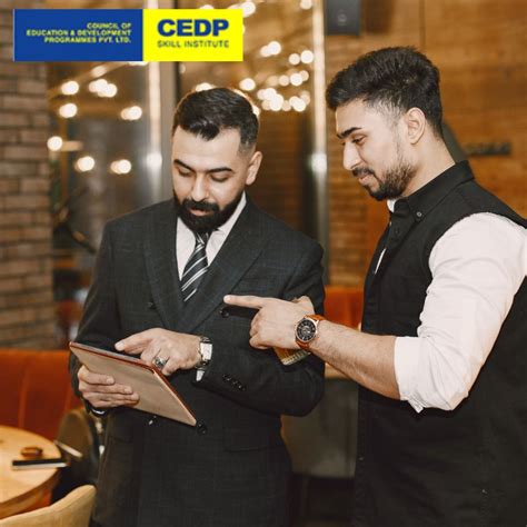 What is the Average Salary for Hotel Management Graduates in India - CEDP