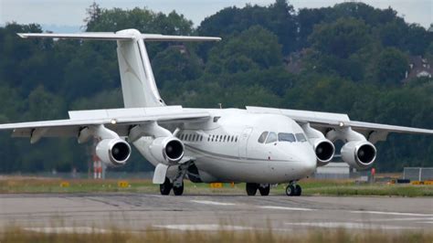 British Aerospace BAe 146-200 of Cello Aviation Landing at Bern Airport ...