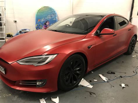 Tesla Model S Vinyl Wrapped Gloss Grey, Matte Black, 3M Satin Red