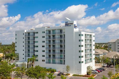 TRYP by Wyndham Maritime Fort Lauderdale | Fort Lauderdale, FL Hotels