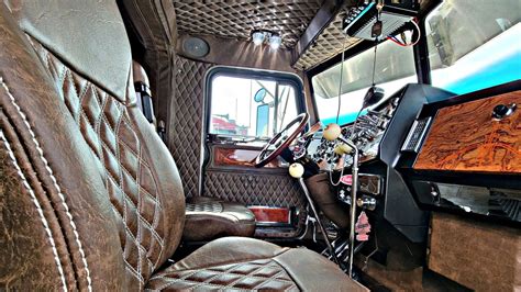 The Only 1993 379 Peterbilt With This Interior In America, I'm 21 With ...