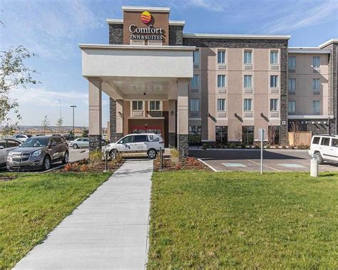 Comfort Inn & Suites Calgary Airport North - UPDATED 2024 Prices ...