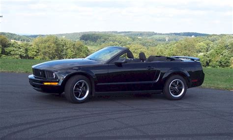 Black 2005 Ford Mustang Convertible