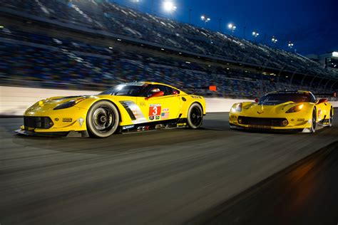 Corvette Racing at Daytona : Gearing Up For Championship Defense in ...