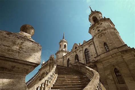 The Splendor and Beauty of Russian Churches